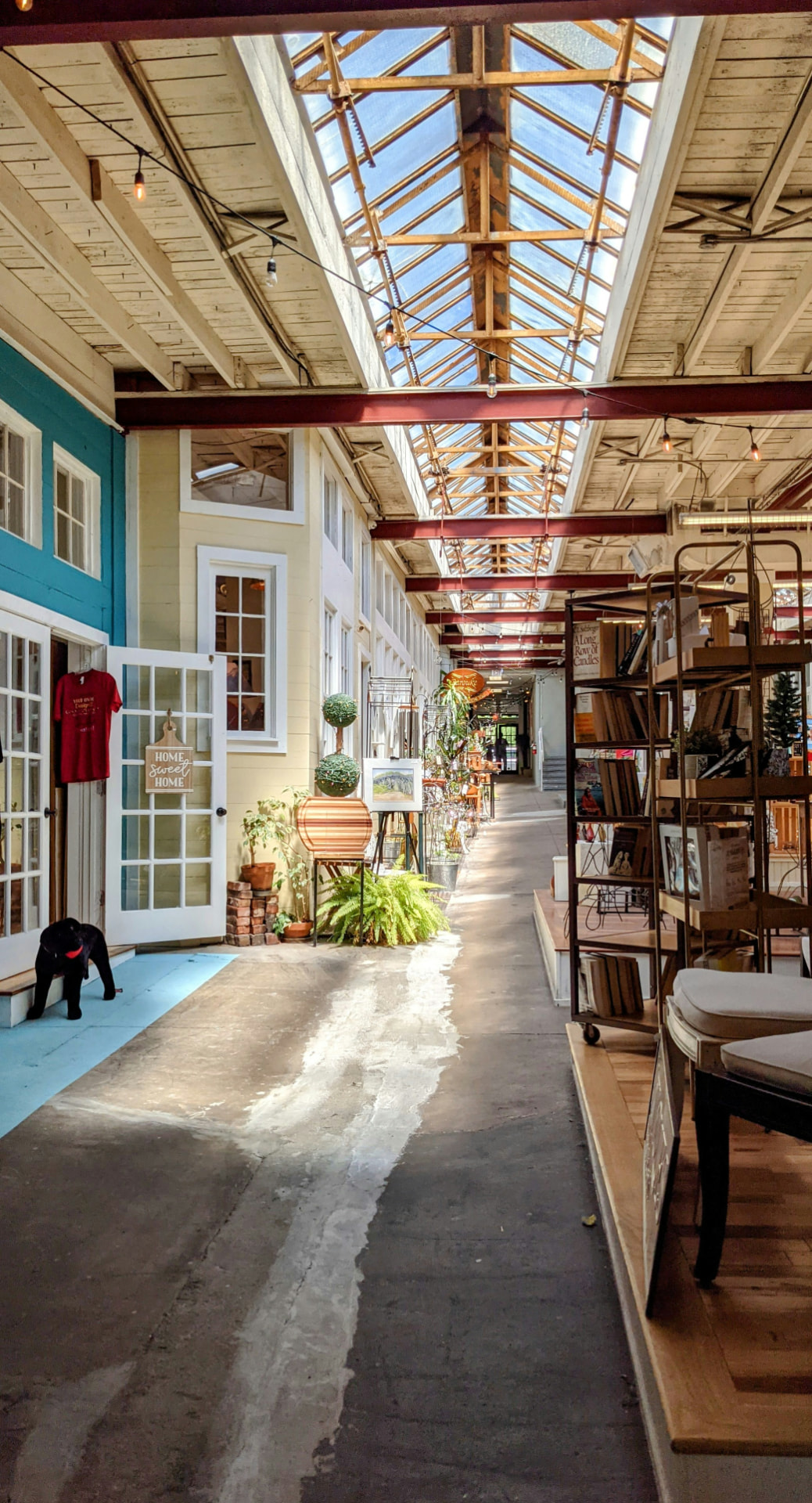 Independent shops in Wilmington's Cotton Exchange
